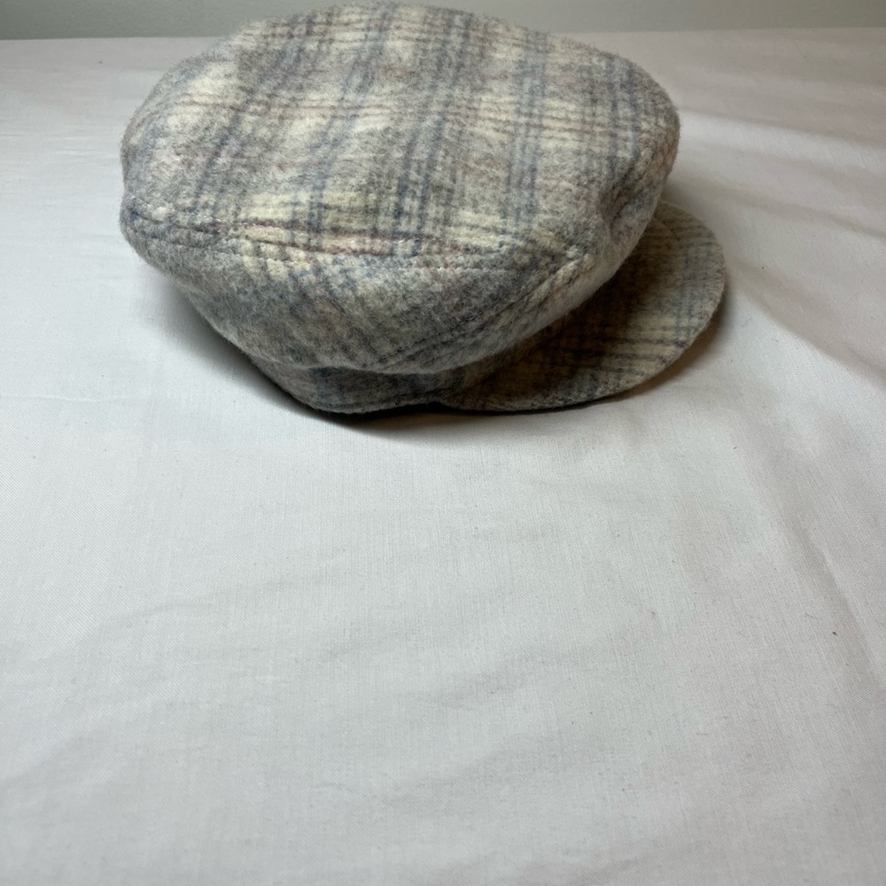 Barts Amsterdam Cream and Gray Checkered Giana Cap